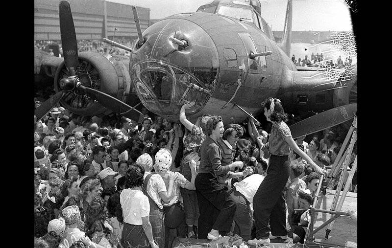 Long Beach 8-18-1943.jpg