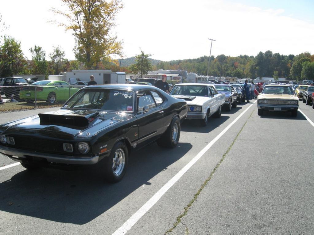 LVR MOPAR DAY 2010 053.jpg