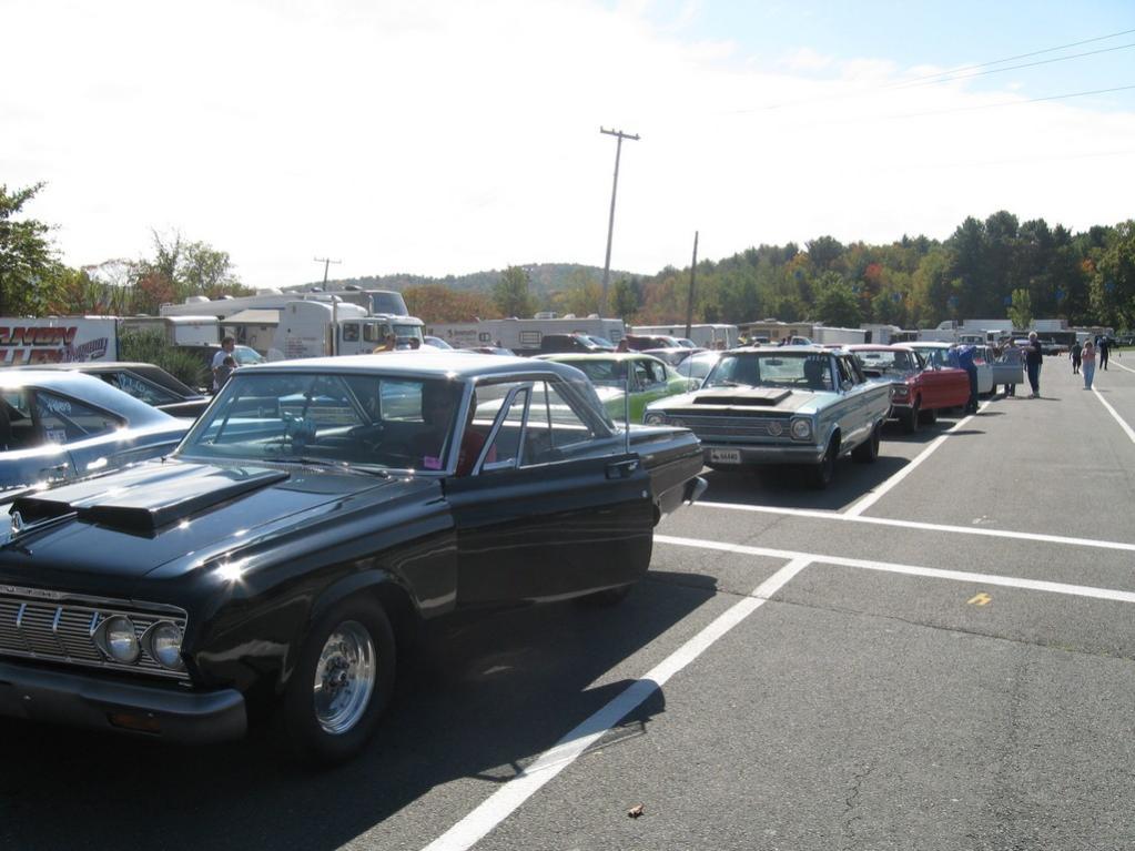 LVR MOPAR DAY 2010 059.jpg