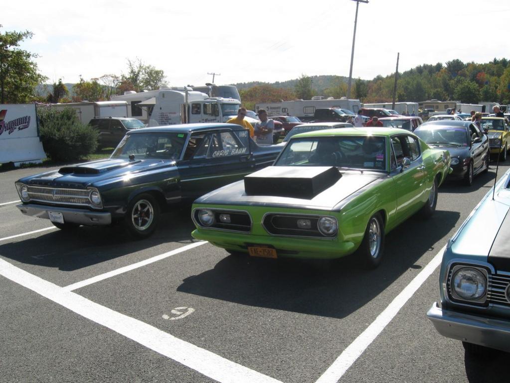 LVR MOPAR DAY 2010 061.jpg