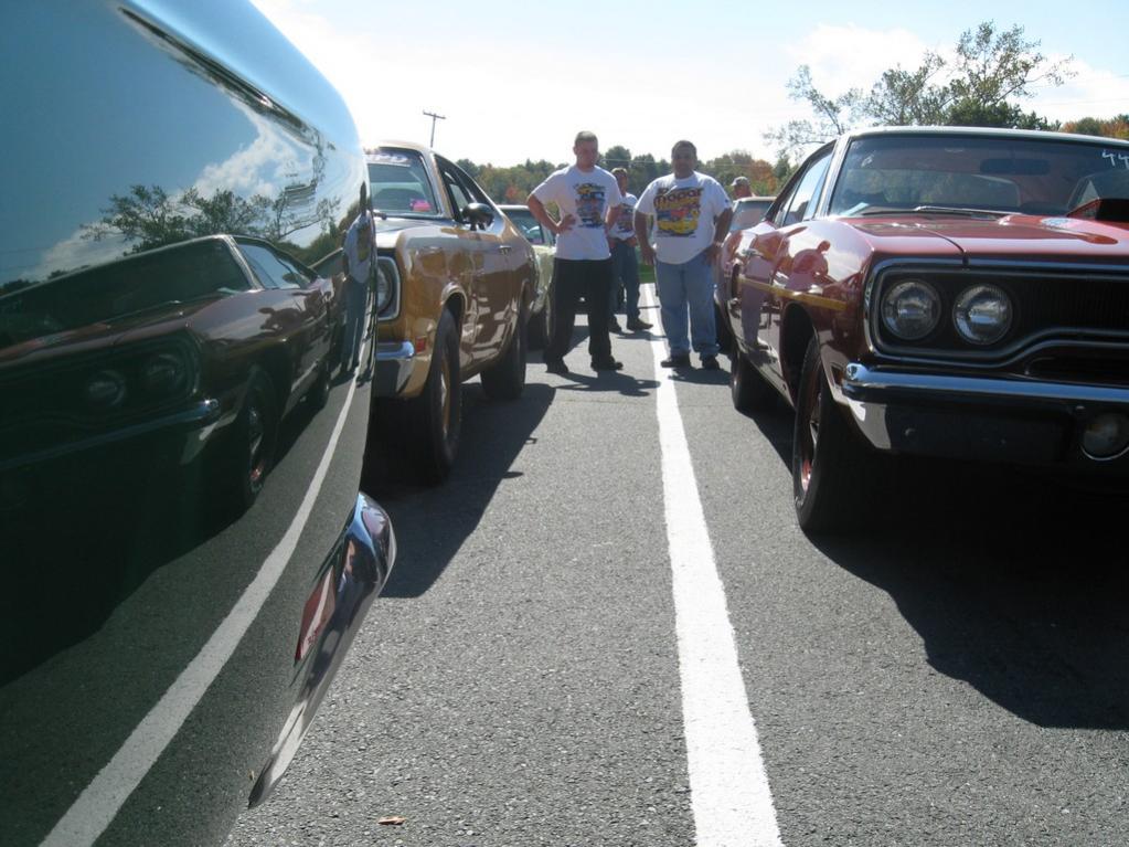 LVR MOPAR DAY 2010 086.jpg