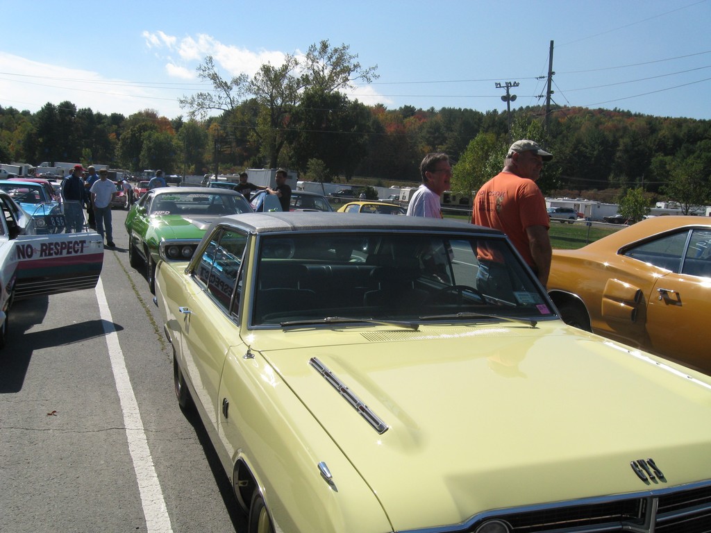 LVR MOPAR DAY 2010 089.jpg