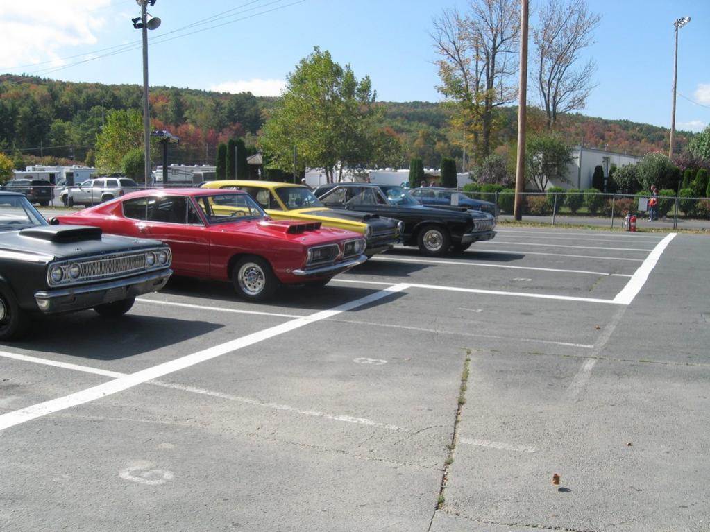 LVR MOPAR DAY 2010 108.jpg