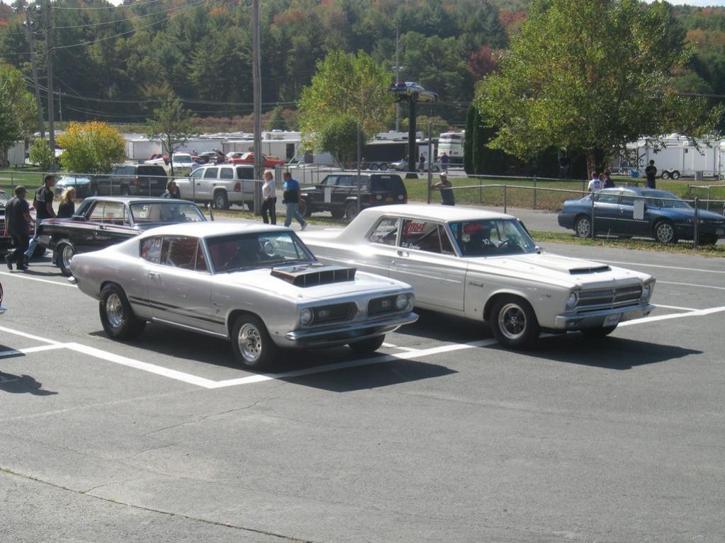 LVR MOPAR DAY 2010 112.jpg