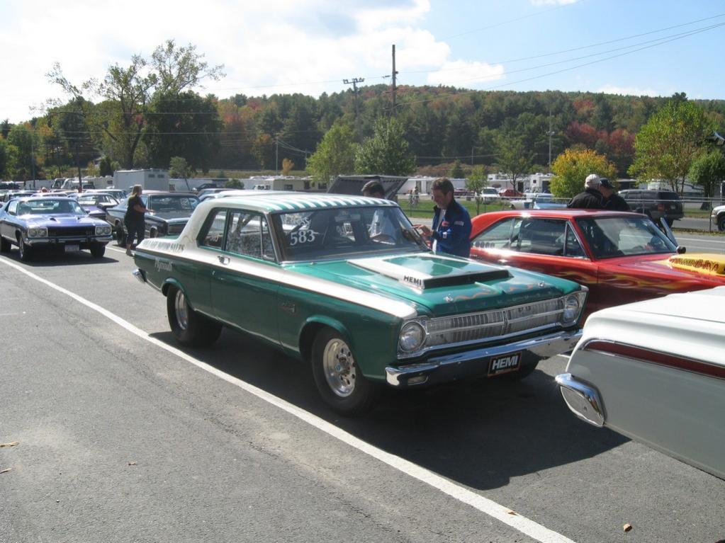 LVR MOPAR DAY 2010 116.jpg