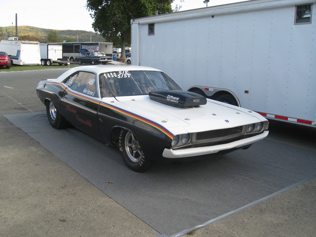 LVR MOPAR DAY 2010 144.jpg