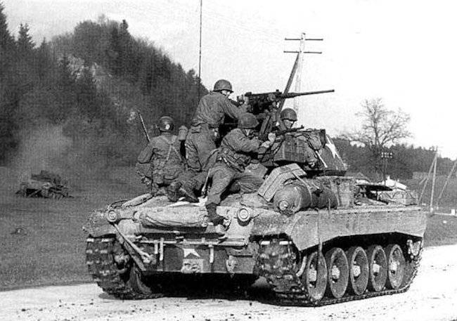 m24-chaffee-20th-armoured-division.jpg