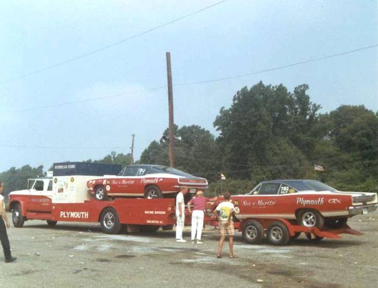 Martin68CUDA52HAULERRAMPTRUCK2-vi.jpg