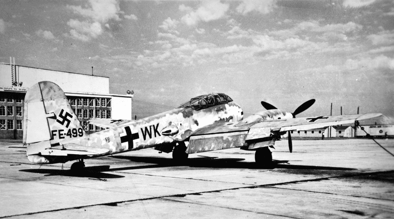 messerschmitt-me-410-fighter-united-states-captured-san-diego-air-and-space-museum-archive.png