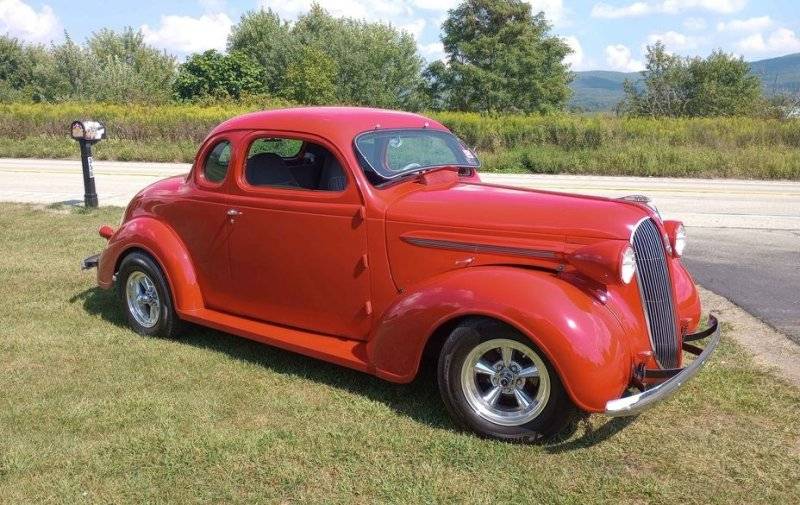 Misc Front End (1334) '37 Plymouth Coupe.jpg