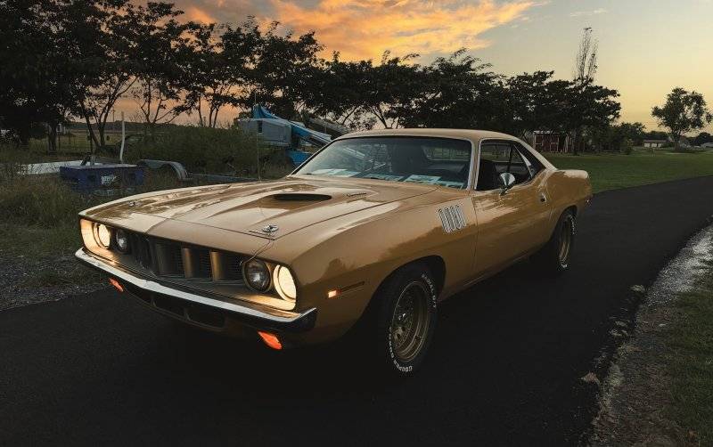 Misc Front End (1550) '71 Plymouth 'Cuda.jpg