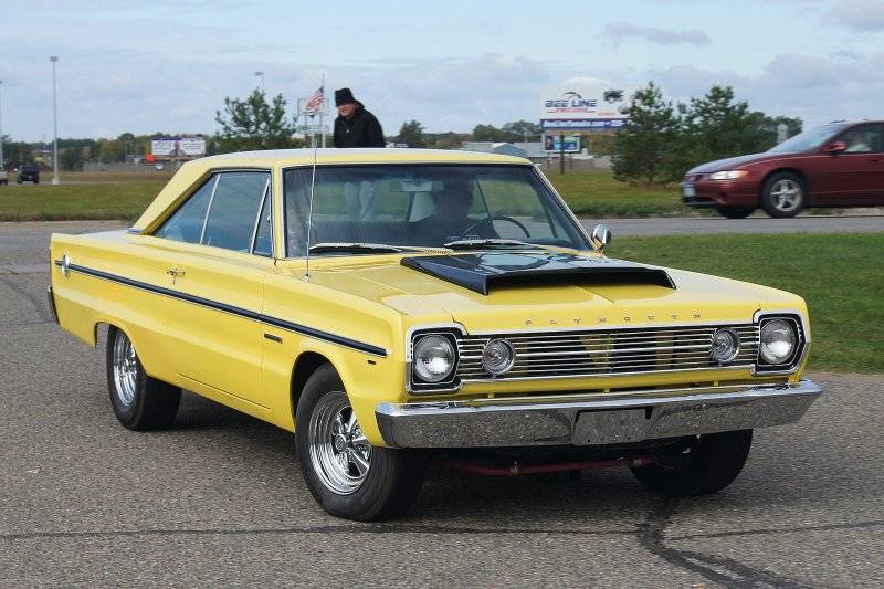 Misc Front End (1575)a '66 Plymouth Belvedere II.jpg