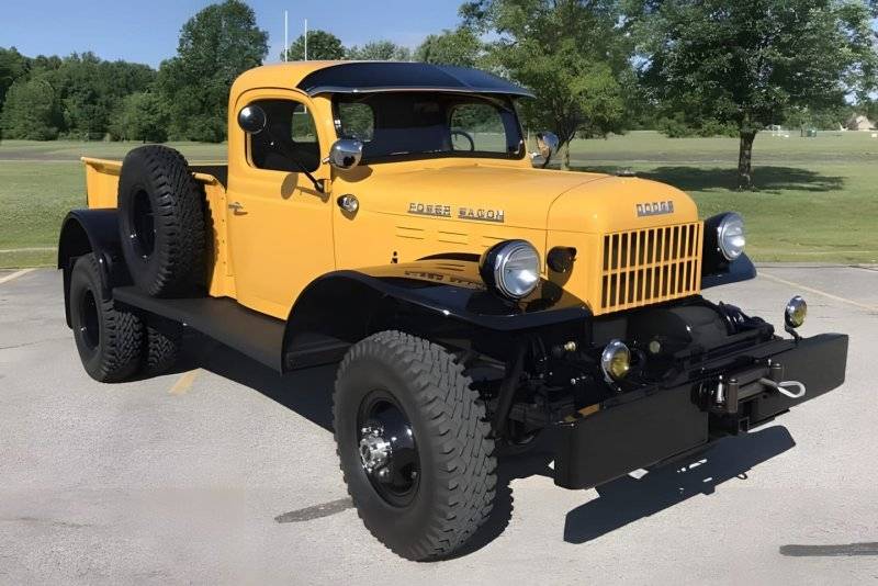 Misc Front End (16659) 1952 Dodge Power Wagon.jpg