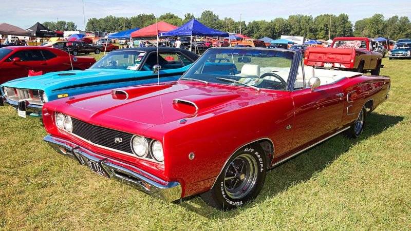 Misc Front End (16729) '68 Dodge Coronet Super Bee Convertible.jpg