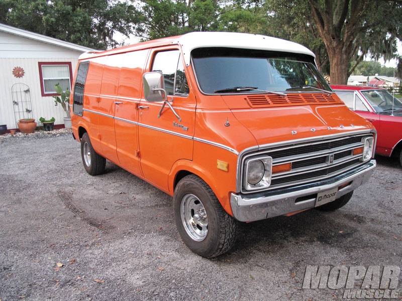 mopp-1109-01-1978-dodge-tradesman-van-rare-find.jpg