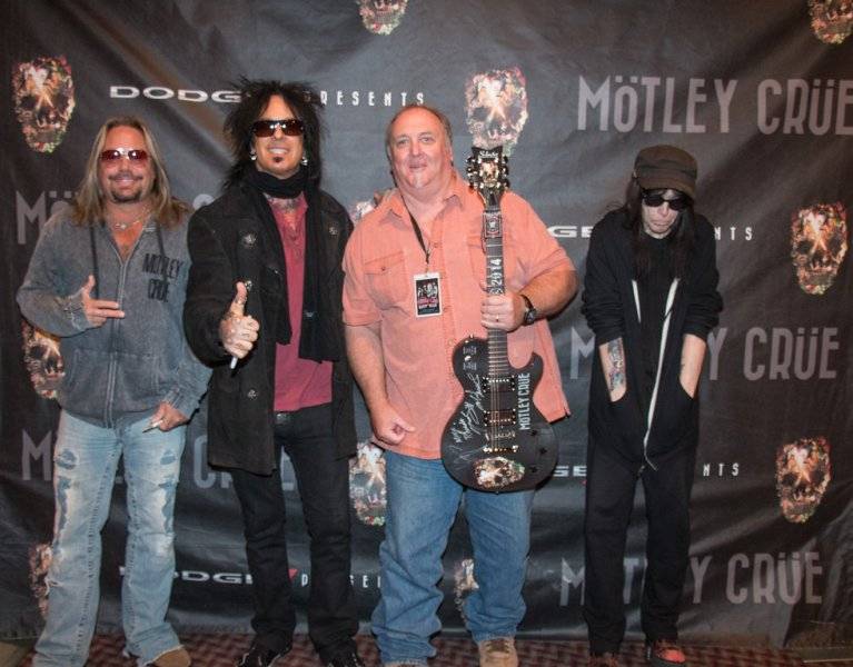 Motley Crue meet 5.jpg