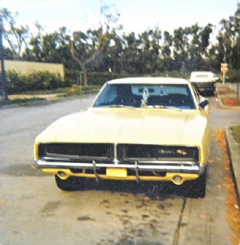 MY_69_DODGE_CHARGER_6aa.jpg