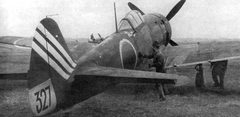 Nakajima-Ki-84-73-Sentai-1-Chutai-Y327-Tokorozawa-AF-Japan-1944-02.jpg