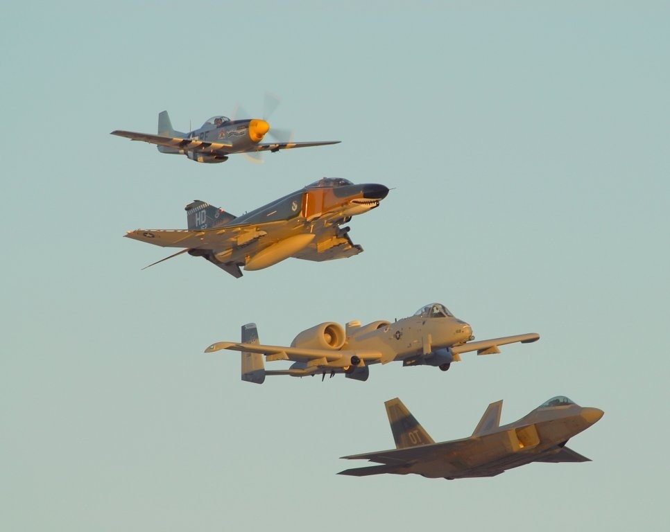 NELLIS 07  heritage flight27.jpg