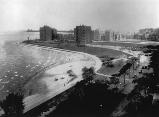 Oak   Street Beach  - 1916.jpg