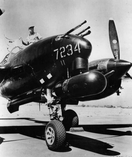 p-38m-night-fighter-with-an-aps-4-radar-538x640.jpg