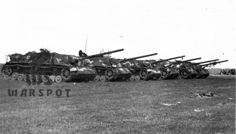 panzer470s10-31c624b6555dcfbdbc7fdce676393137-3f21ff74189c1a71125d2649d96883e9.jpg