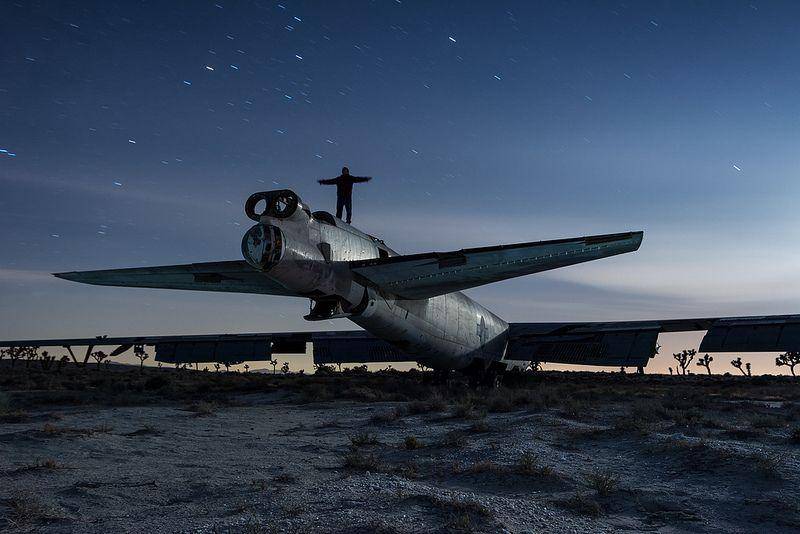 plane-graveyard-edwards-afb.jpg