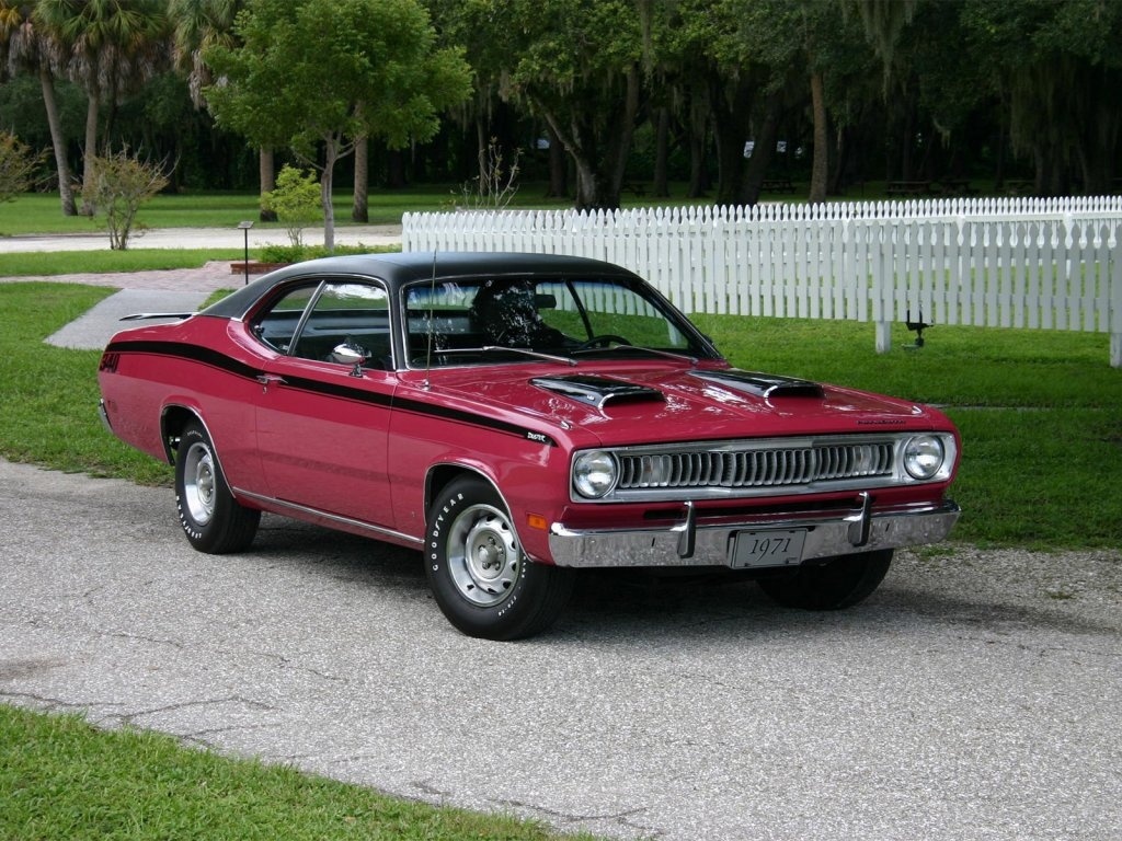 plymouth_duster_r8.jpg