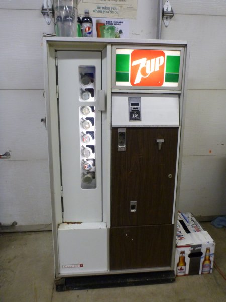 popmachine 079.JPG