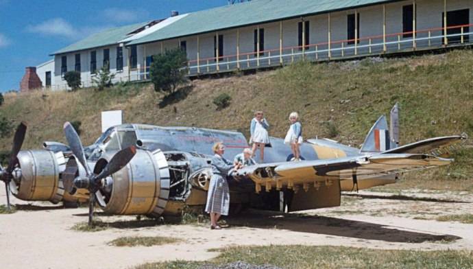 raaf-a8-328-mk-xxi-tt-beaufighter-portsea-vic-14-11-1956.jpg