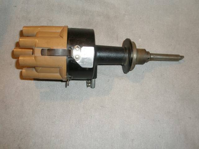 RACE HEMI DISTRIBUTOR 1964-65 002 (Small).JPG