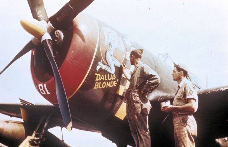 raf_bodney_-_352d_fighter_group_-_p-47_thunderbolt_dallas_blonde-741x479.jpg