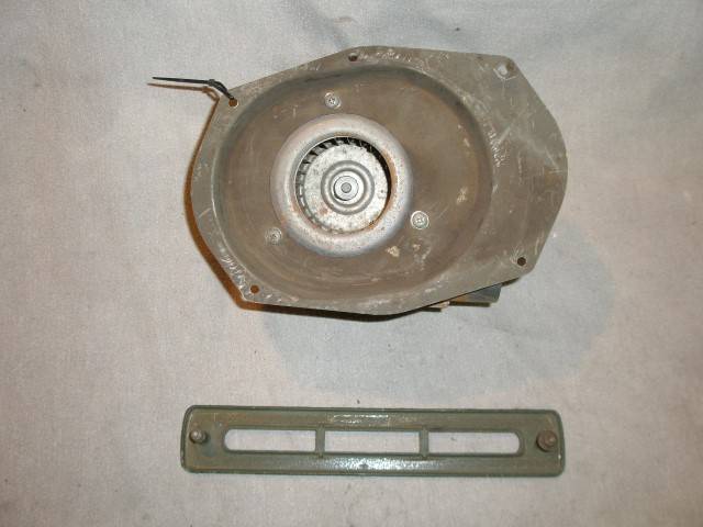 Rear Defogger Blower & Bezel 002 (Small).JPG