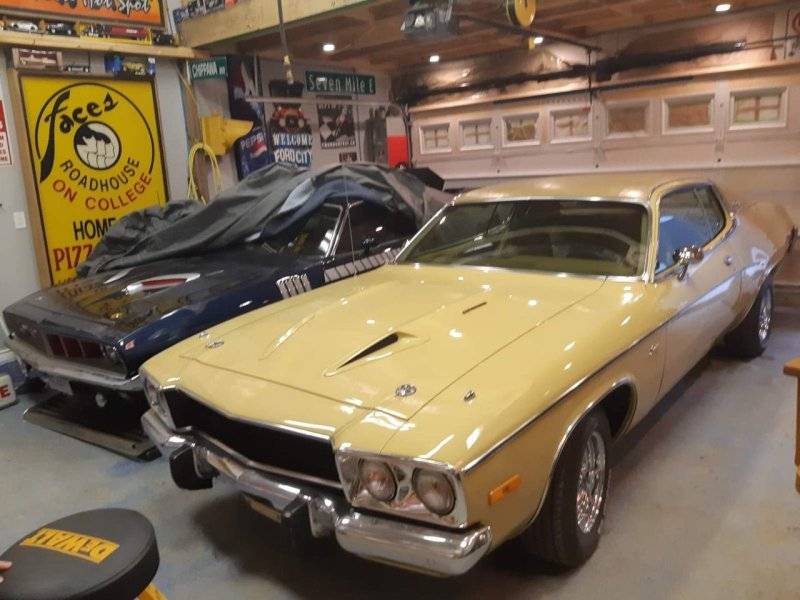 Resized_1973_ROAD_RUNNER_360_AIR_COND_37279661545680_32755313810717.jpeg