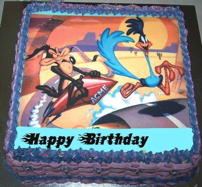 roadrunner%20cake%20mopar.jpg