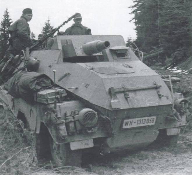 sdkfz_10.jpg