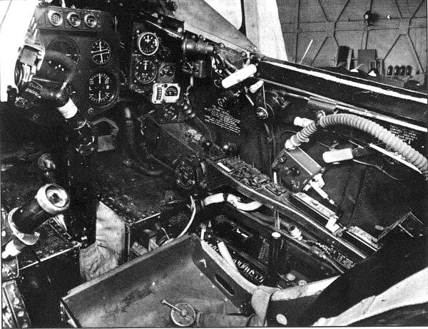 Seafang-F.31-cockpit.jpg