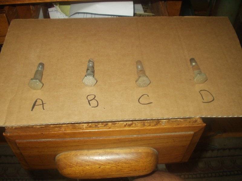 SEAT BOLTS 3.JPG