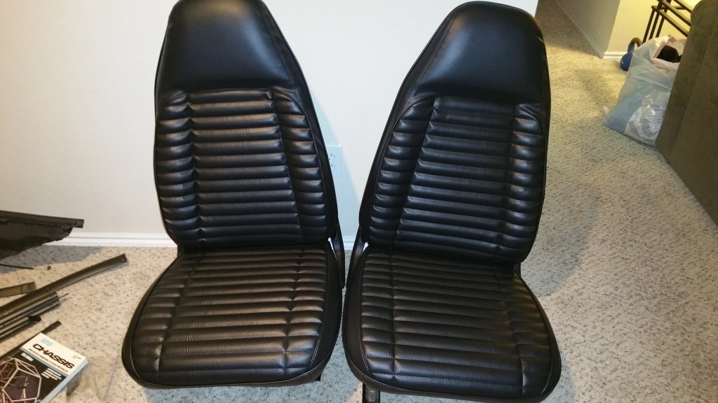 Seats 1.jpg