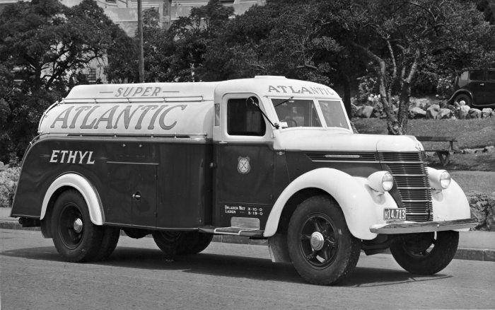 Service - Atlantic, International Harvester truck.jpg