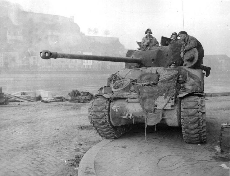 sherman-firefly-during-the-battle-of-the-bulge-1944-741x565.jpg