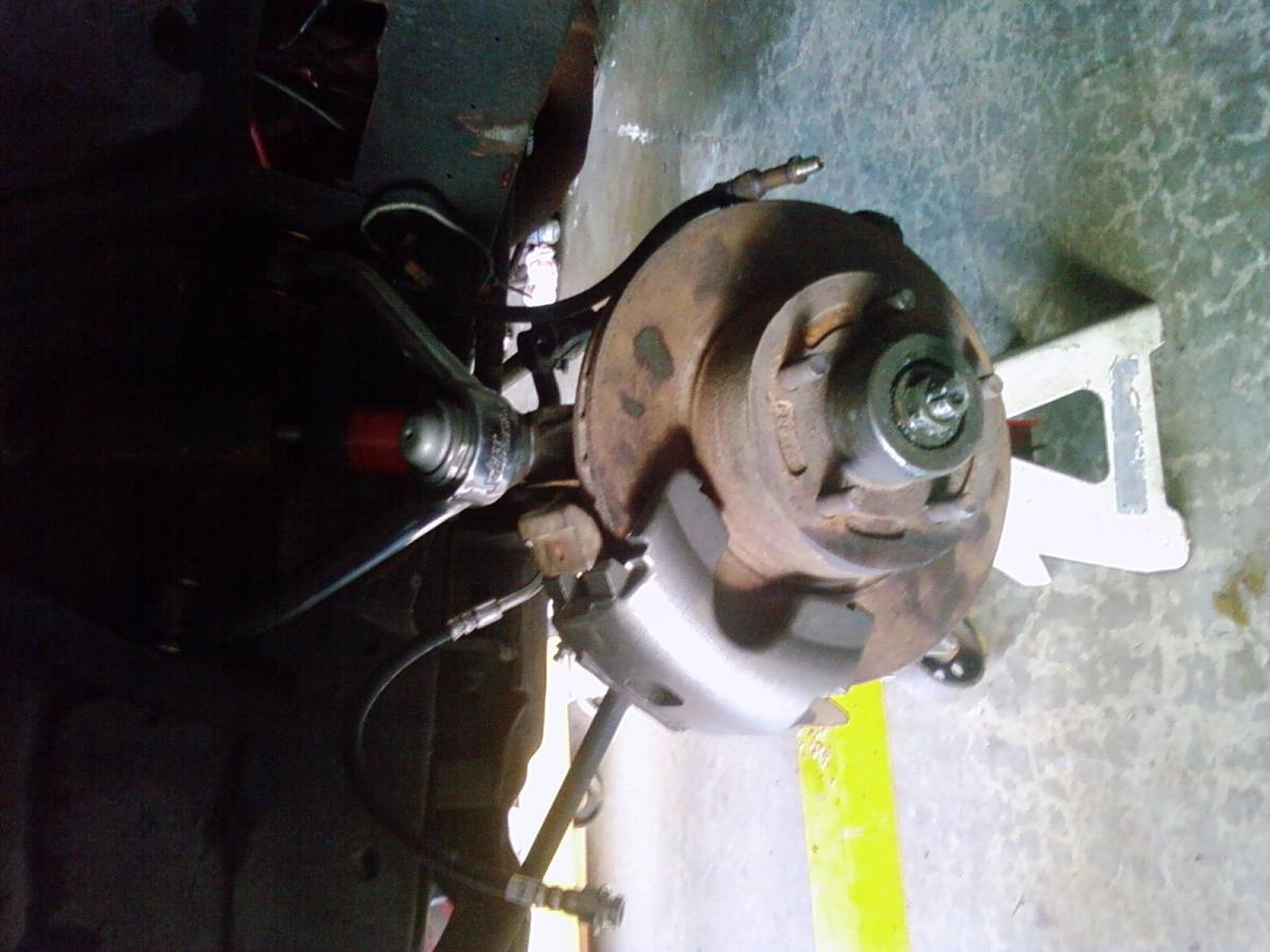 slider caliper installed on 70rr.jpg