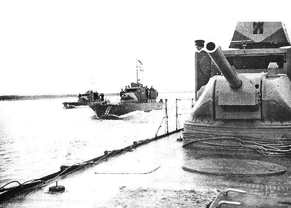 Soviet-armored-boats-of-1125-project.jpg