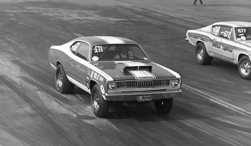 Sox & Martin-Herb McCandless Pro Stock 1970 Plymouth Hemi Duster (4).jpg