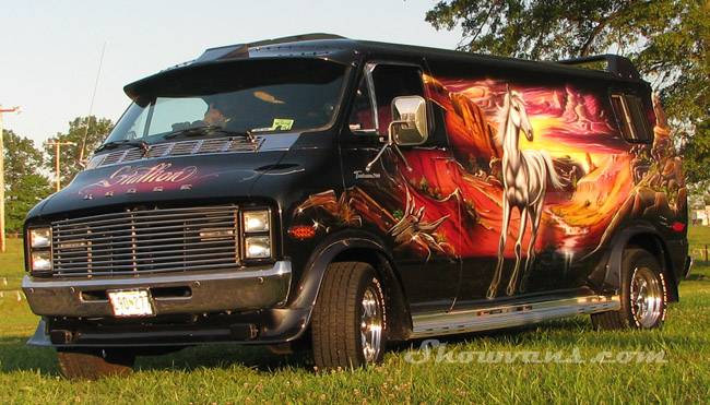 Stallion_airbrushed_custom_van_by_virtualvanner.jpg