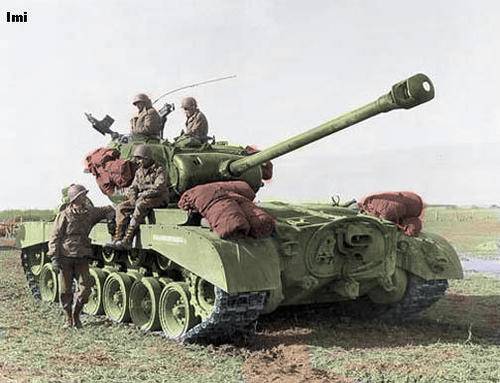 Tanks_Color_worldwartwo.filminspector.com_7.jpg