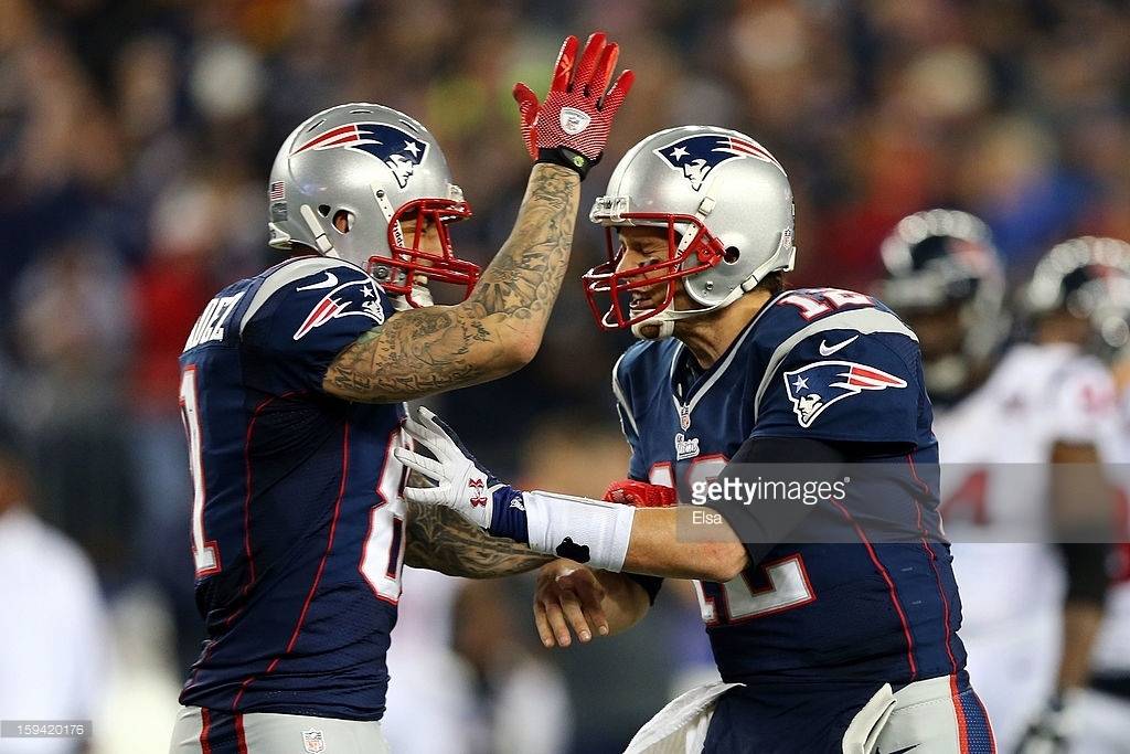 Tom Brady & Murderer Aaron Hernandez.jpg