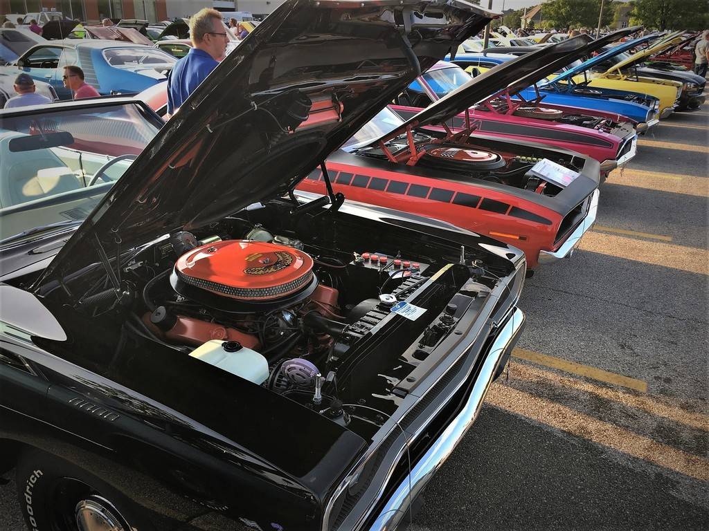 Top-quality-Mopars-on-display.jpg