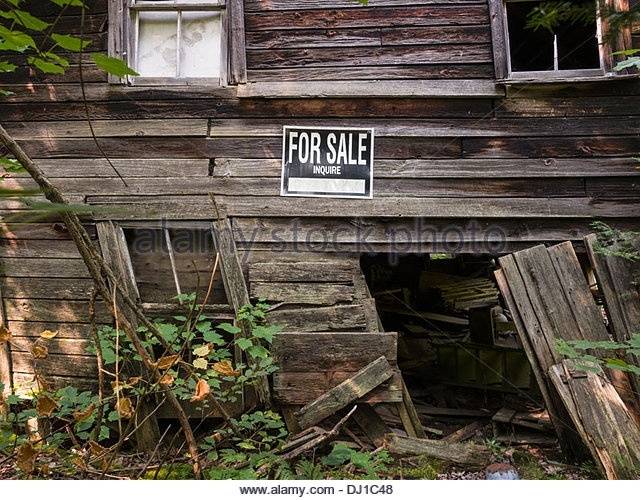 tumbled-down-house-for-sale-an-old-wood-frame-house-slewing-sideways-dj1c48.jpg