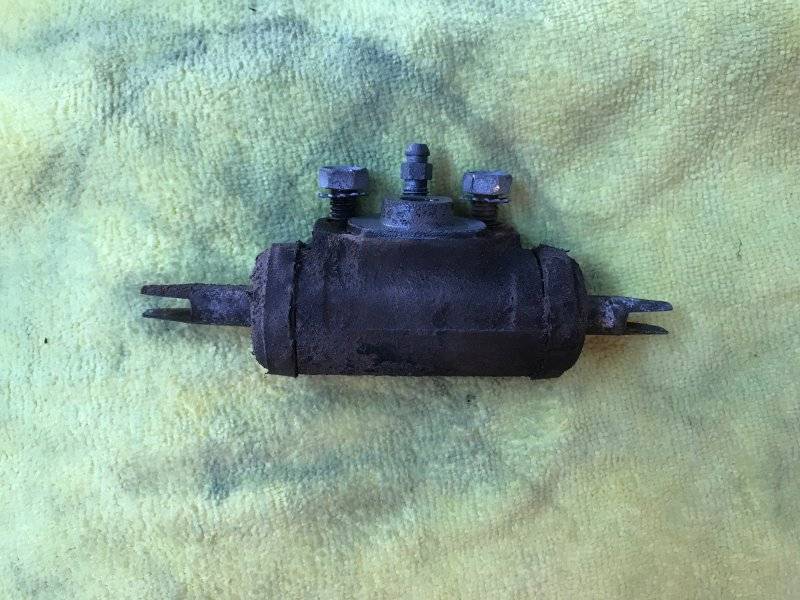 Wheel Cylinder Removed.JPG